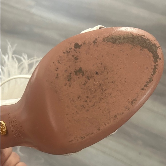 Aquazzura Cream Feathered Concerto Heels Sz 38 - Picture 6 of 16